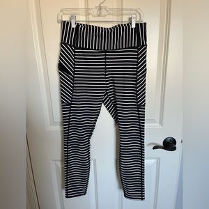 Athleta women’s size M leggings